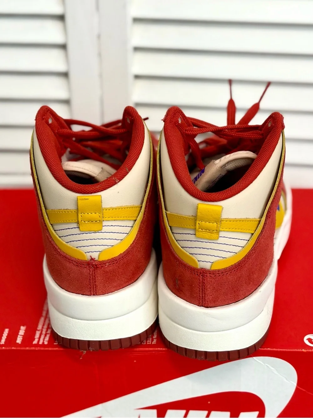 NIKE DUNK HIGH UP SNEAKERS SHOES WOMEN 9.5